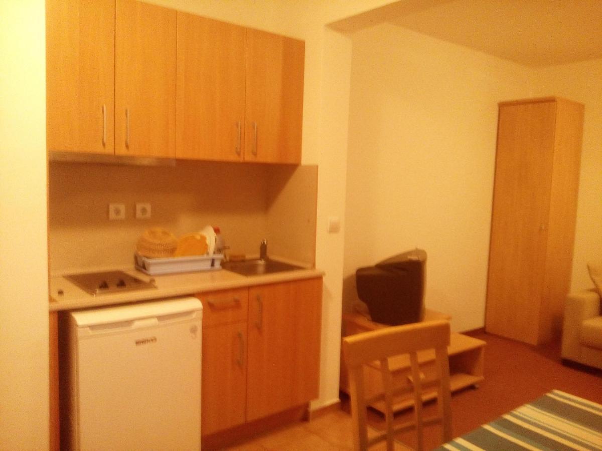 Quiet, Relax And Sand Beach Place With 4Star Service Aheloy Exterior photo